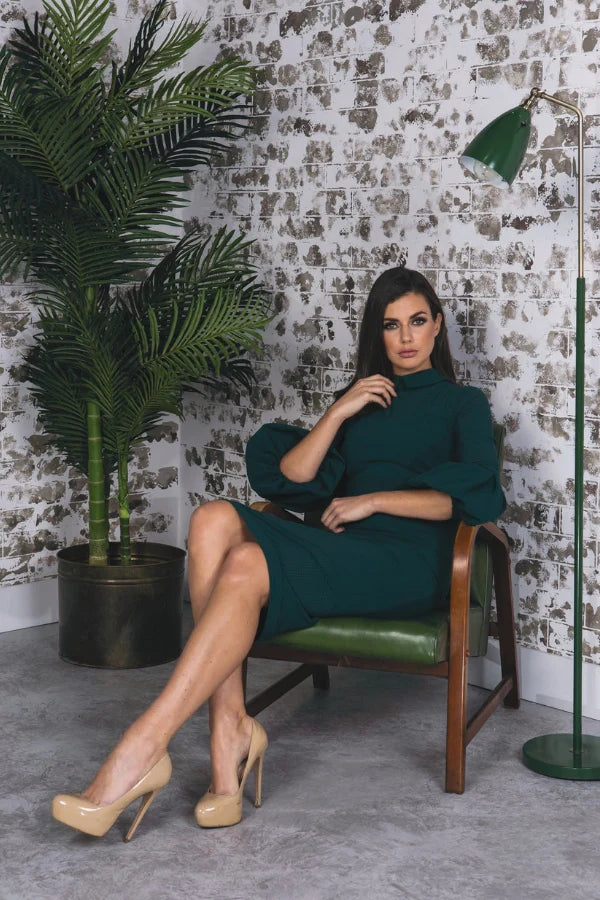Green Dress with puffy sleevs