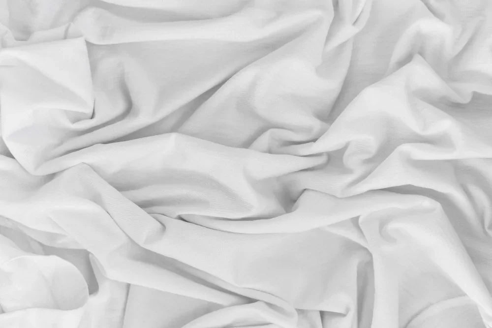Easy-care, wrinkle- and stain-resistant